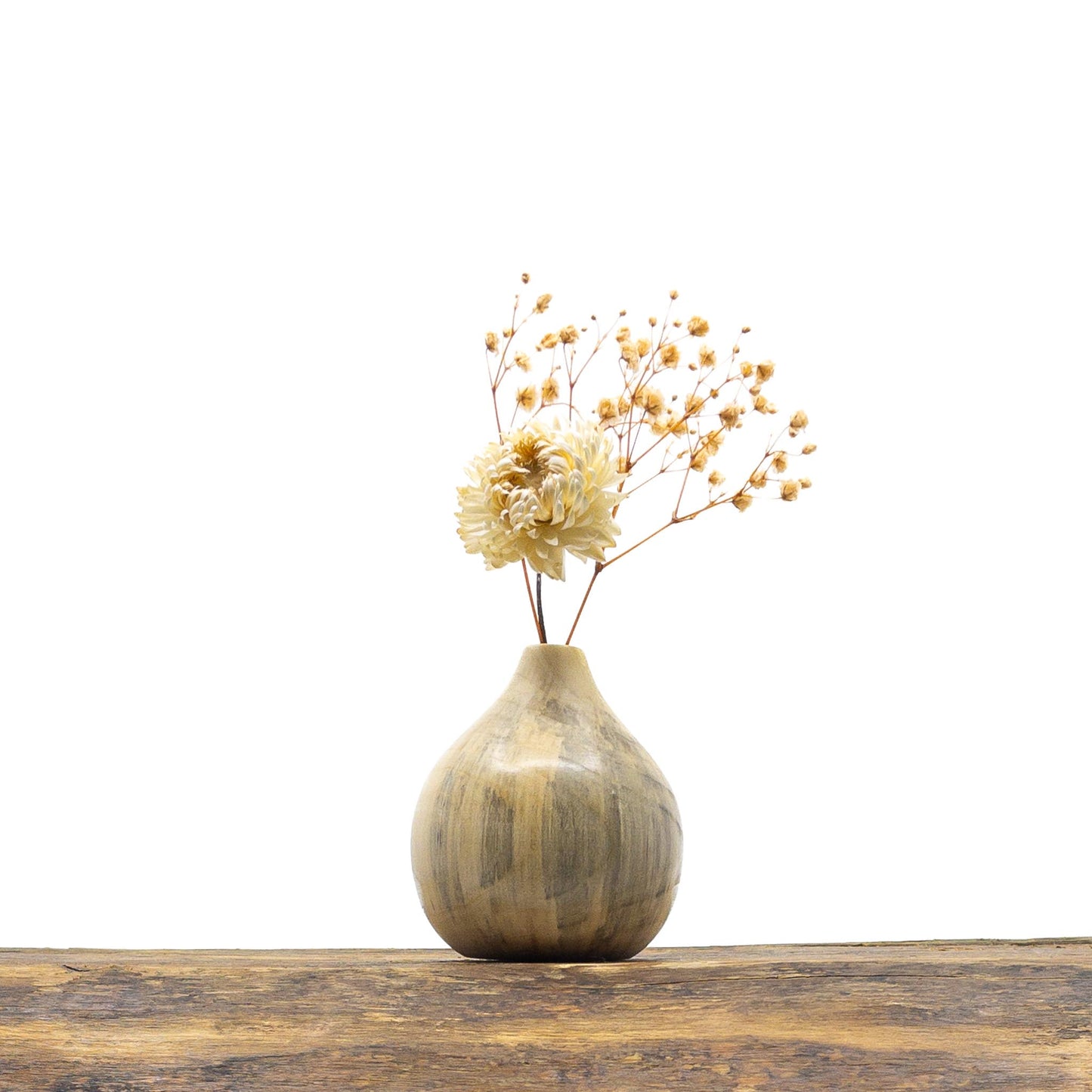 Vase en bois brut entièrement confectionné à la main